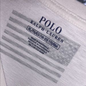 A polo long sleeve